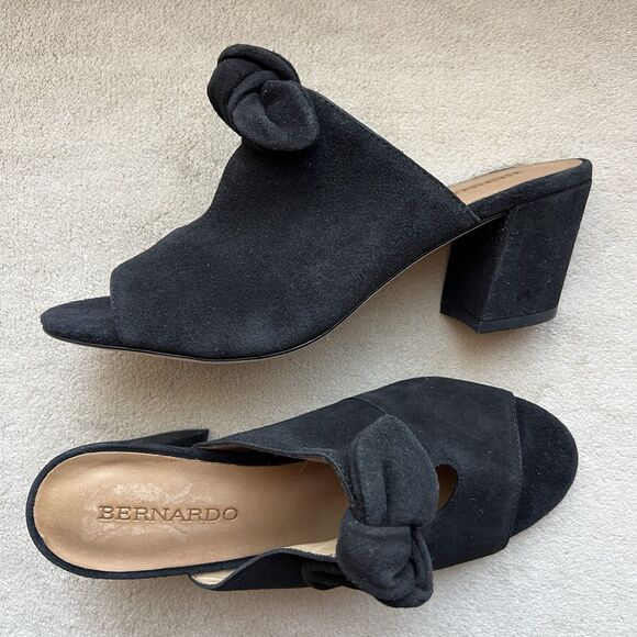 Bernardo Vamp Black Suede Block Heel Sandal Women 7 Open Toe Bow Minimalist - Picture 15 of 15